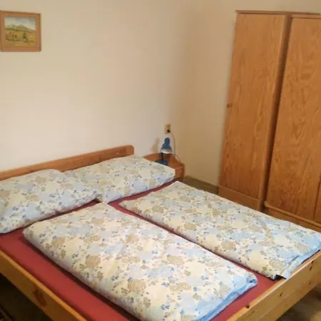 Δωμάτια σε οικογενειακή κατοικία Aqua *